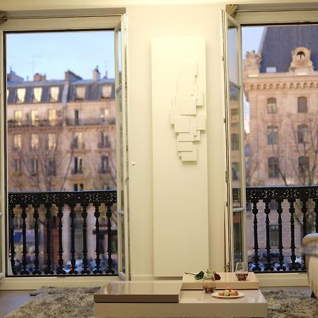 Two Bedroom Luxury Apartment - Balcony With View Of Notre Dame Париж Экстерьер фото