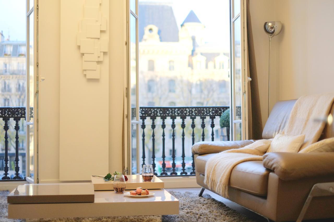 Two Bedroom Luxury Apartment - Balcony With View Of Notre Dame Париж Экстерьер фото